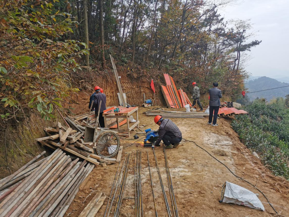 铜锣寨景区升级改造项目开工建设